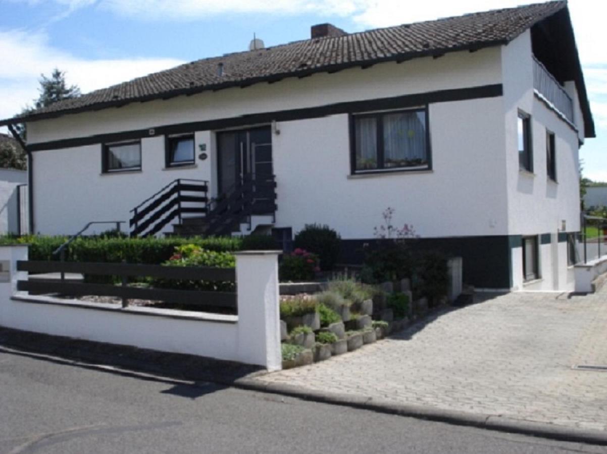 Ferienwohnung Troeppner Kolitzheim Exteriör bild